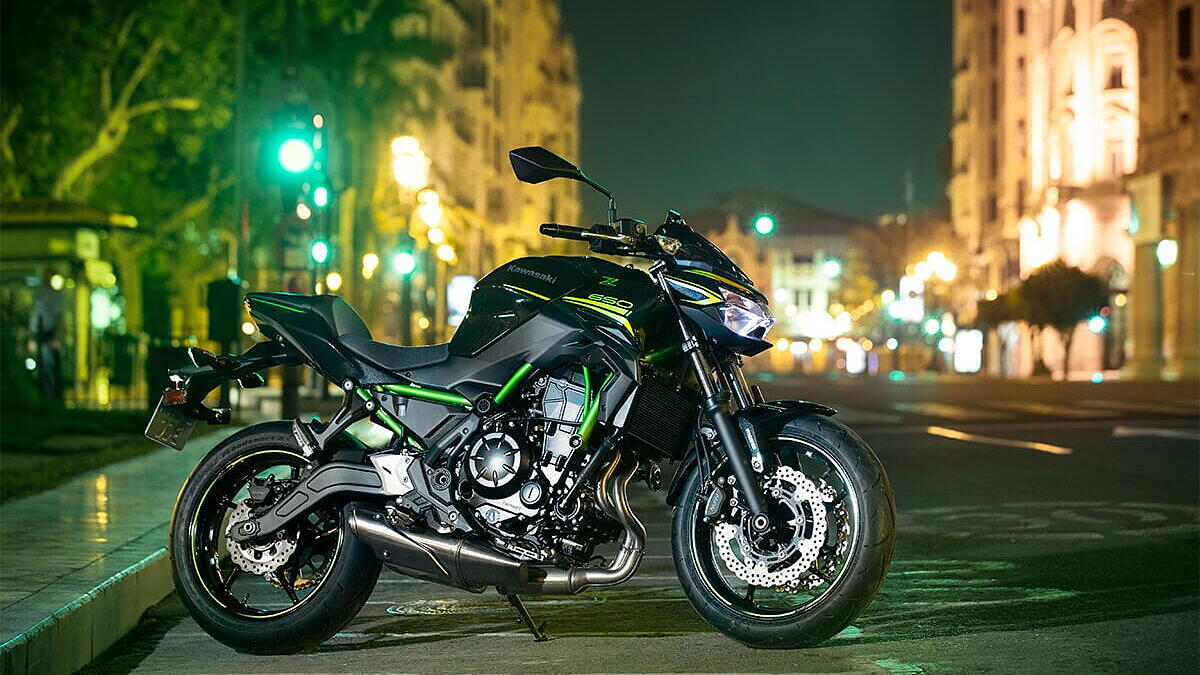 2020 Kawasaki Z650: Image Gallery 